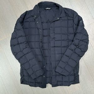 Arc’teryx Black Men’s Lightweight Down Jacket Size Medium